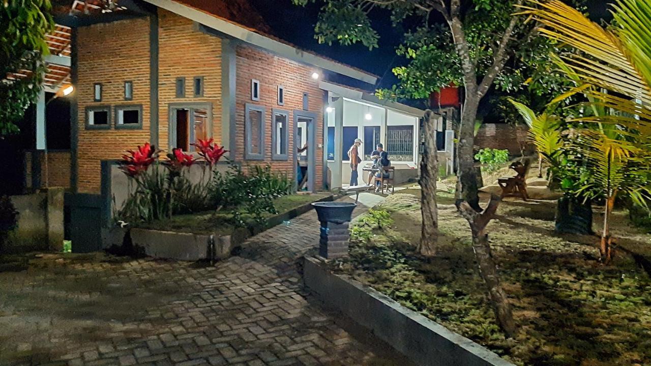 Kelapa Gading Villas Banyuwangi  Esterno foto
