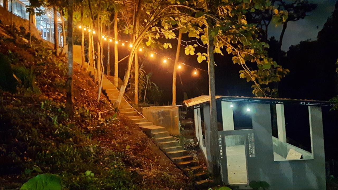 Kelapa Gading Villas Banyuwangi  Esterno foto