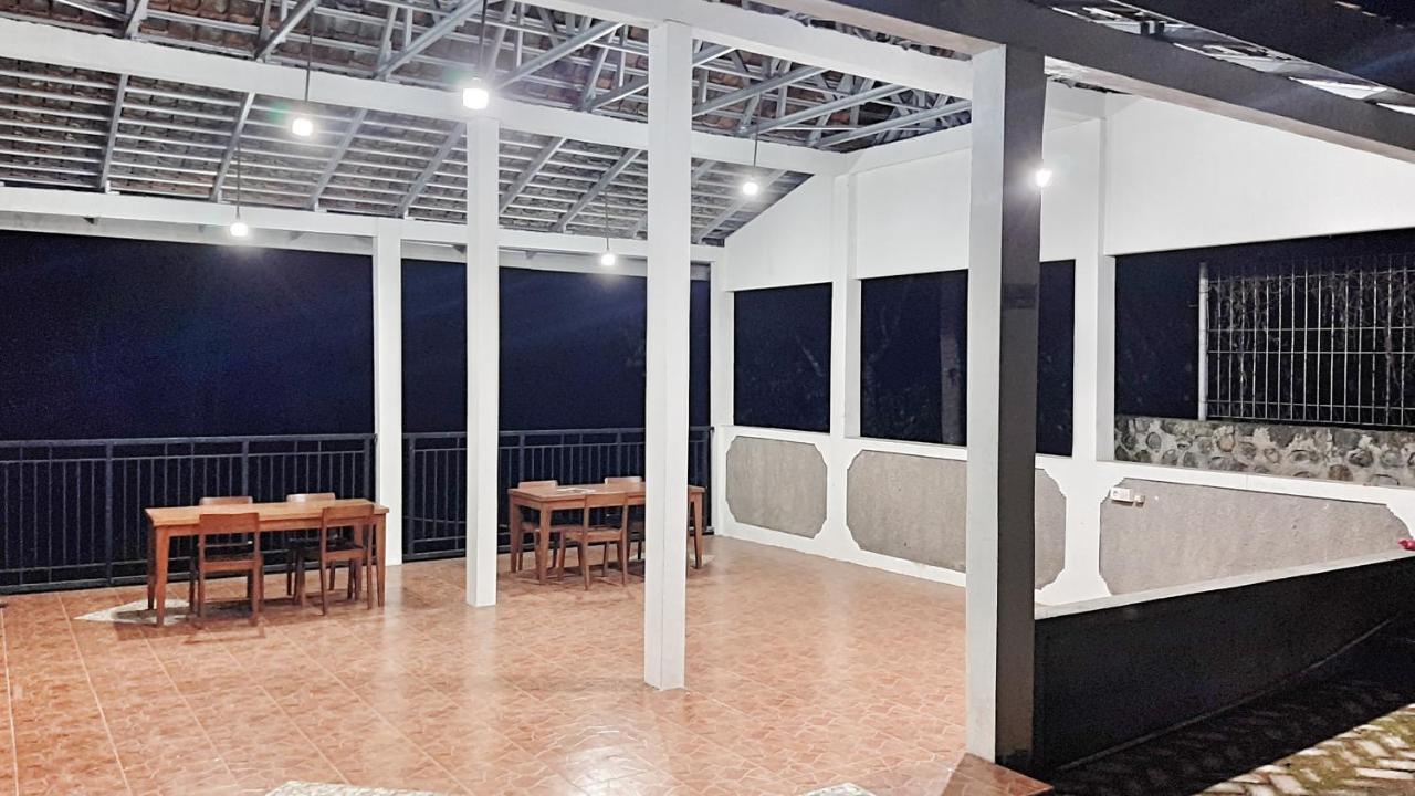 Kelapa Gading Villas Banyuwangi  Esterno foto